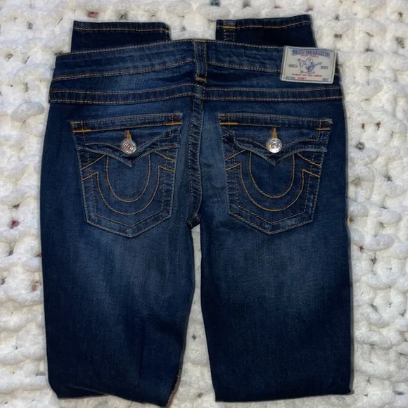 True Religion🧲 Skinny, Distressed, Mid-Rise Dark Wash 29x31.5 - Picture 10 of 15